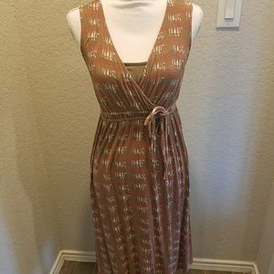 Liz Lange Maternity/Nursing Dress